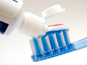 Durante a pandemia do novo Coronavírus, higiene bucal requer mais atenção