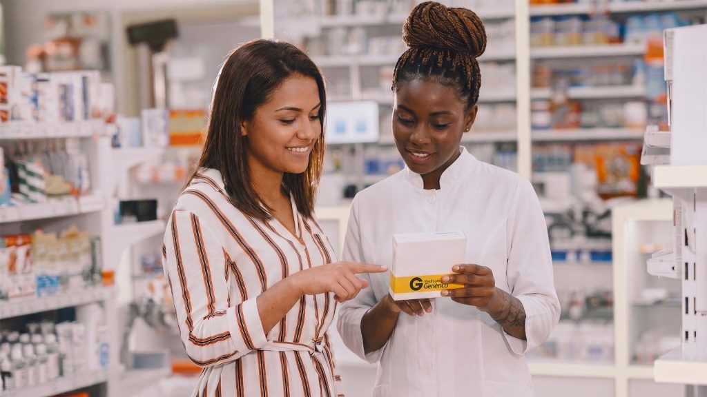 Medicamento genérico ou de referência: qual a melhor opção?